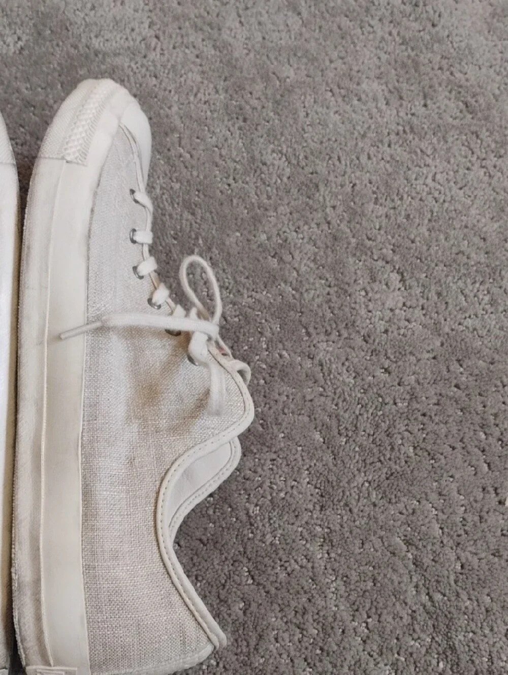 Converse All Stars. Men's 13. Light Beige. Excellent Condition. - Picture 2 of 8